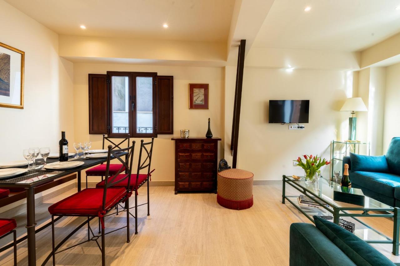 Holi-Rent Pimienta Villa Sevilla Eksteriør bilde